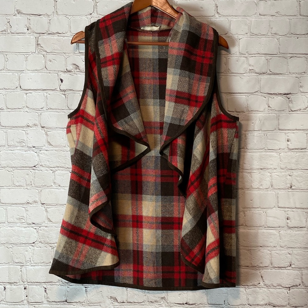 NWOT Altar’d State Plaid Vest - Picture 6 of 14